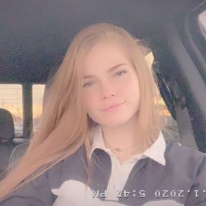 Meet your Posher, Alysa